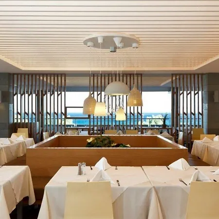 Atlantica Mikri Poli Kos אתר נופש 5*