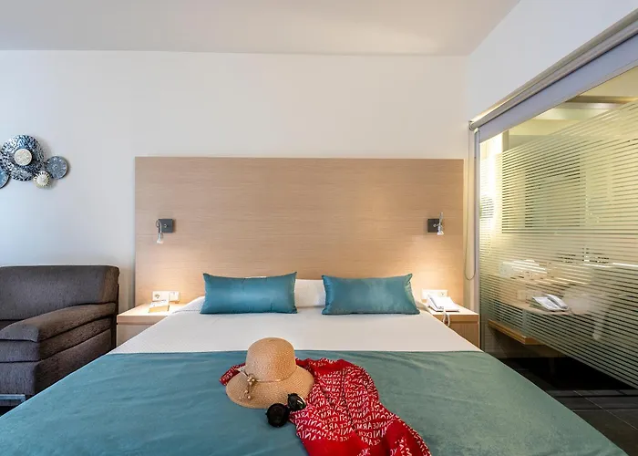 Atlantica Mikri Poli Kos منتجع 5*