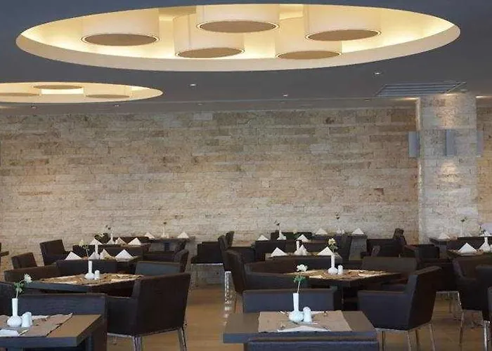 Ośrodek wypoczynkowy Atlantica Mikri Poli Kos 5*